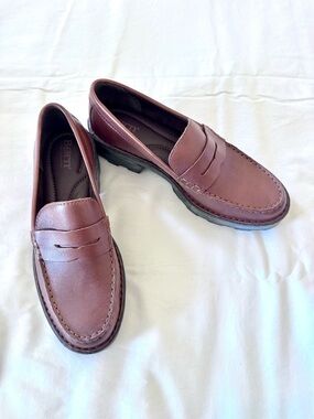 Born Brown Carrera Leather Penny Loafers